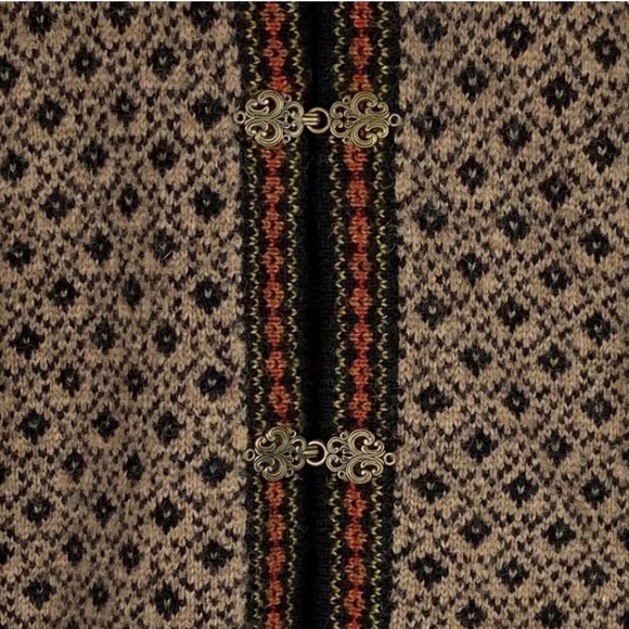 EUC 100% Wool Vintage Cambridge Dry Goods Sweater Jacket- Hook Closure - Picture 3 of 5